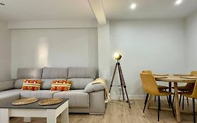 Apartamentos 2K - Apartamento en el centro de Castro Urdiales reformado